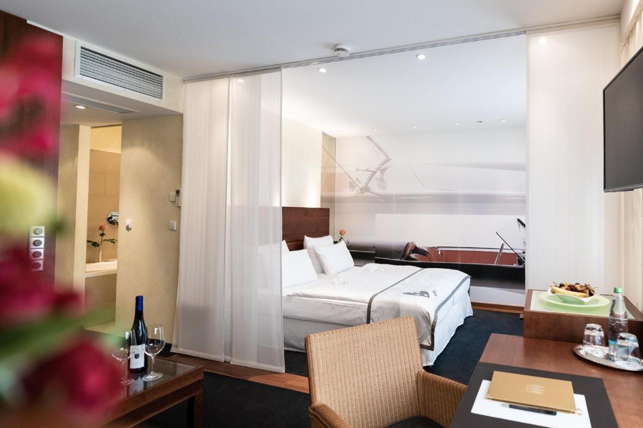 Hotel Adler אספרג מראה חיצוני תמונה