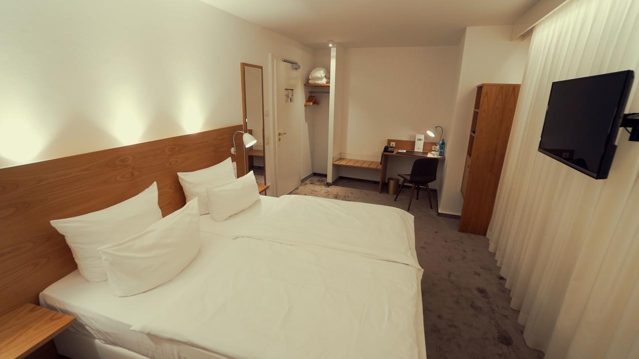 Hotel Adler אספרג מראה חיצוני תמונה